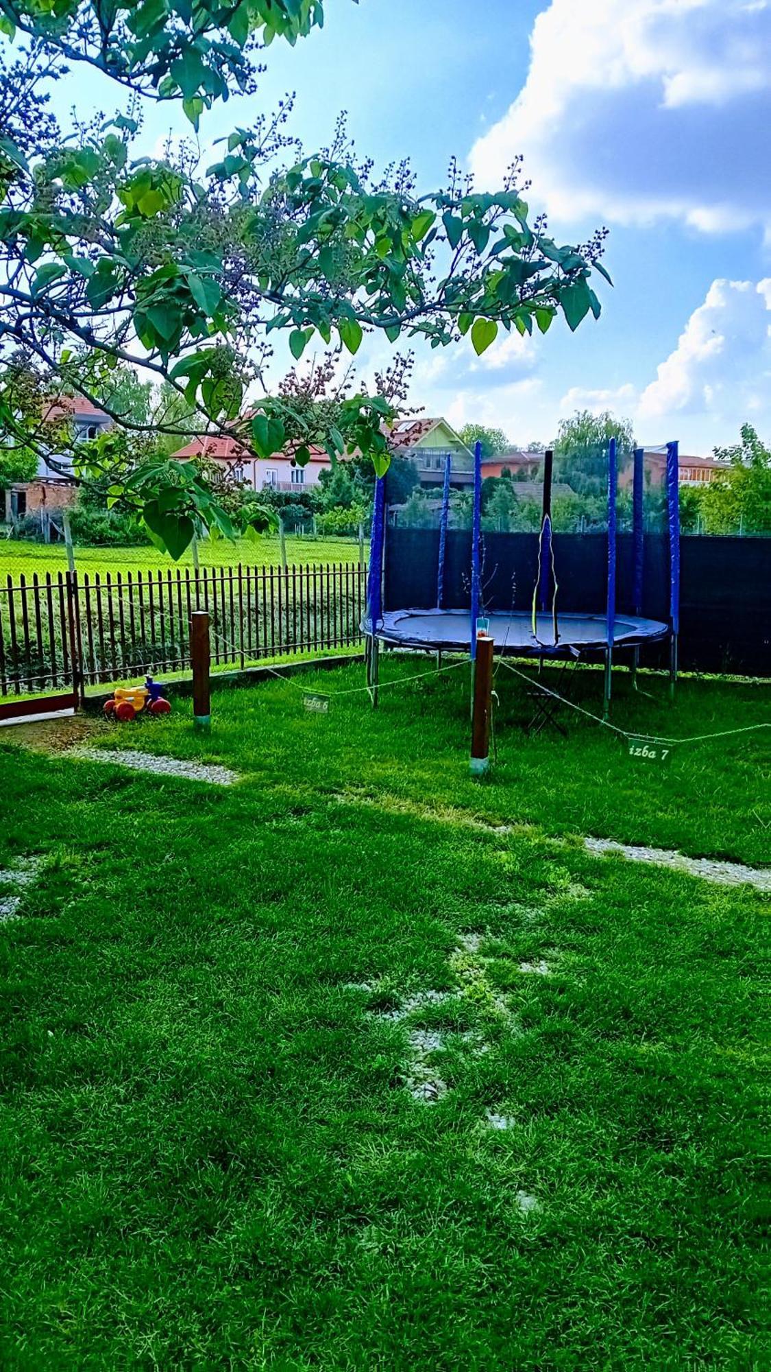 Penzion Vilka Podhajcanka Podhajska Bagian luar foto